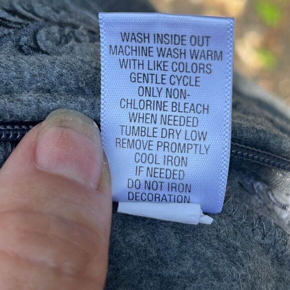 Croft & Barrow Embroidered Cardinal Zip Jacket Cardigan | Size Medium 🌸 - Picture 8 of 8